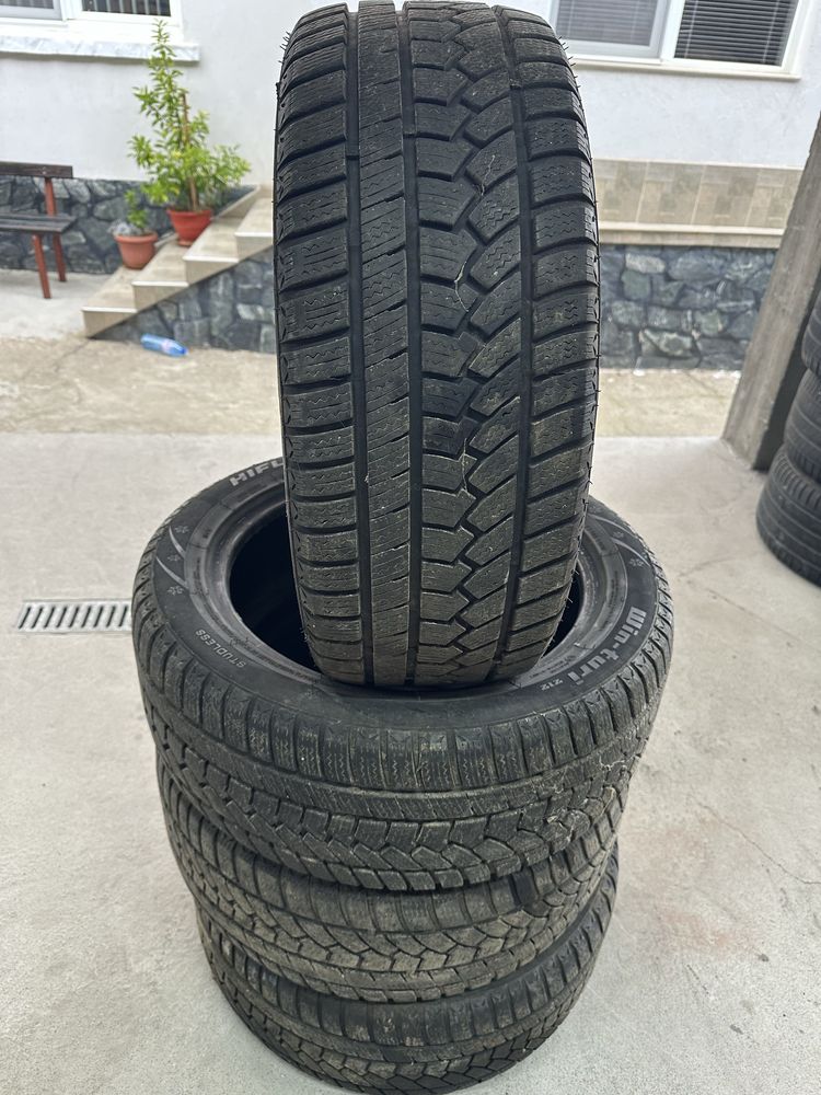 Продавам зимни гуми 225/50/17