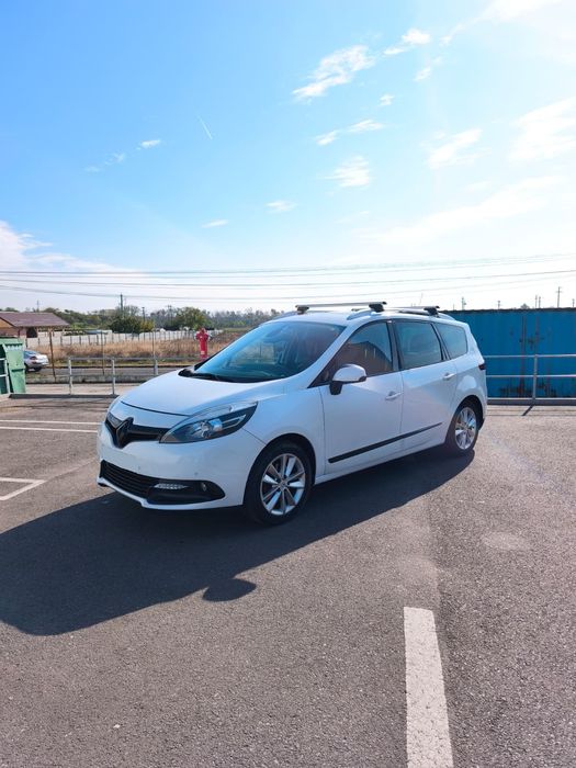 Renault Grand Scenic 2014