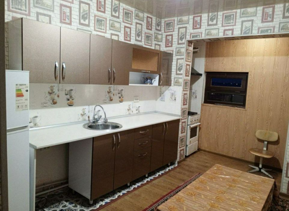 Oybek Toshkent metro yaqinida kvartira bor oilaga talabalarga