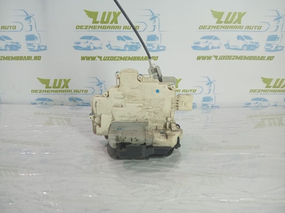 Broasca incuietoare dreapta fata 8e1837016aa Audi A8 D3/4E (facelift)