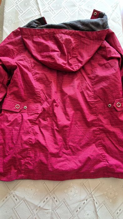 Зимно яке от САЩ – леко, топло и като ново!