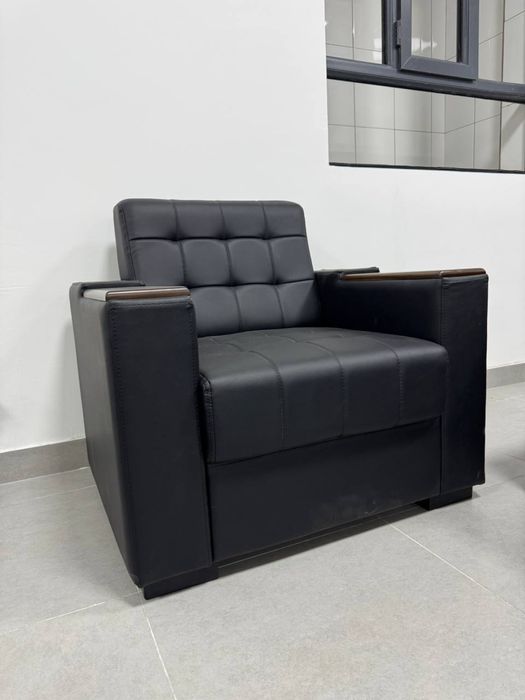 Hi-tech офисный диван кресло из первый рук