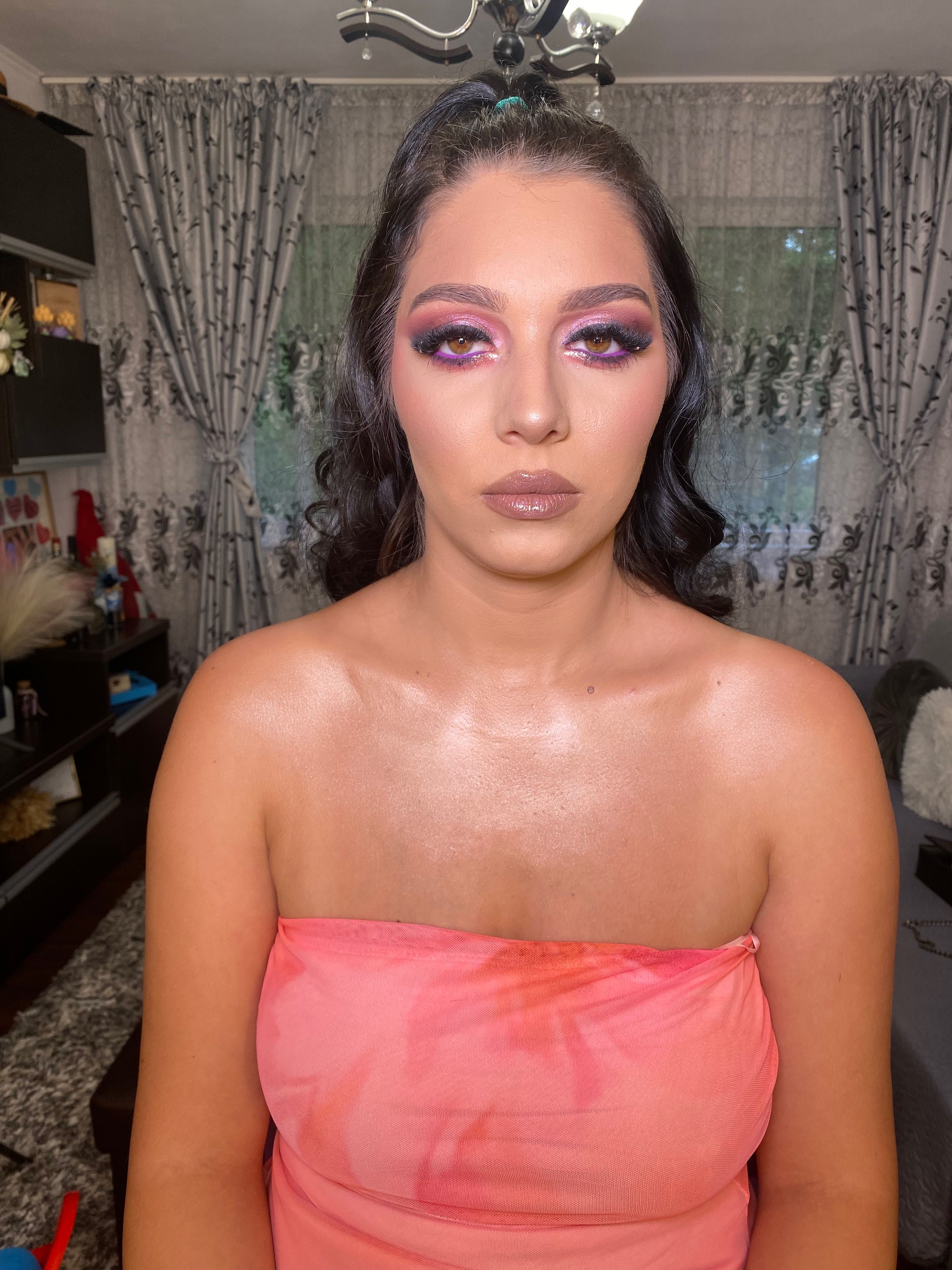 Make-up profesional Ploiesti!180 lei/12 Iulie mai multe locuri libere