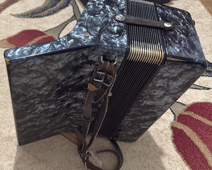 Акардион малинки  за 150000тг