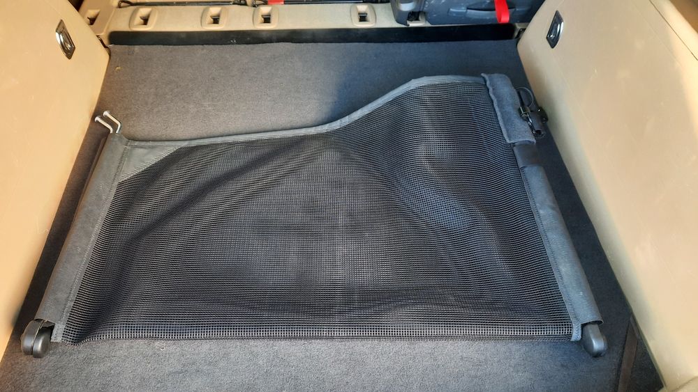 Преградна мрежа за Фолксваген Туаран/VW