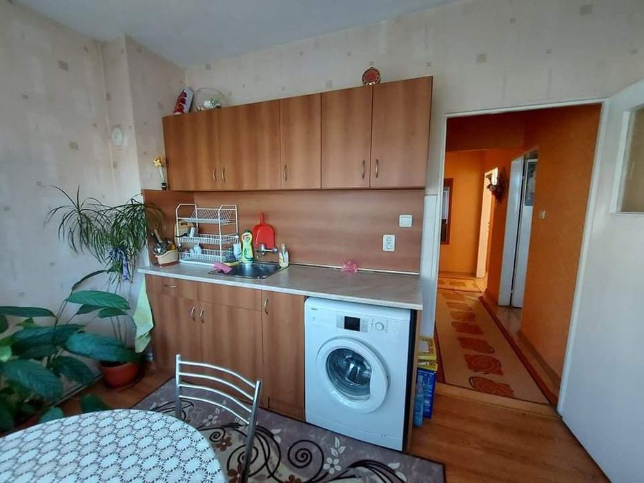 Отдавам под наем двустаен апартамент в Кюстендил