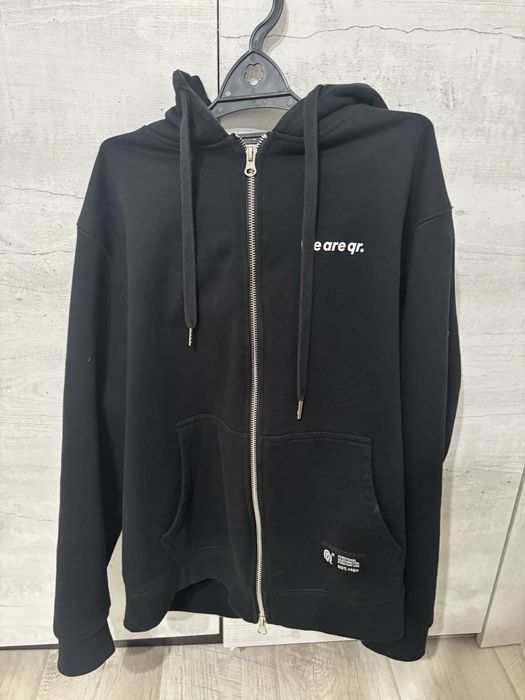 продаю зиппер Qazaq Republic