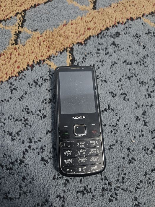 Нокиа 6700і сатылады