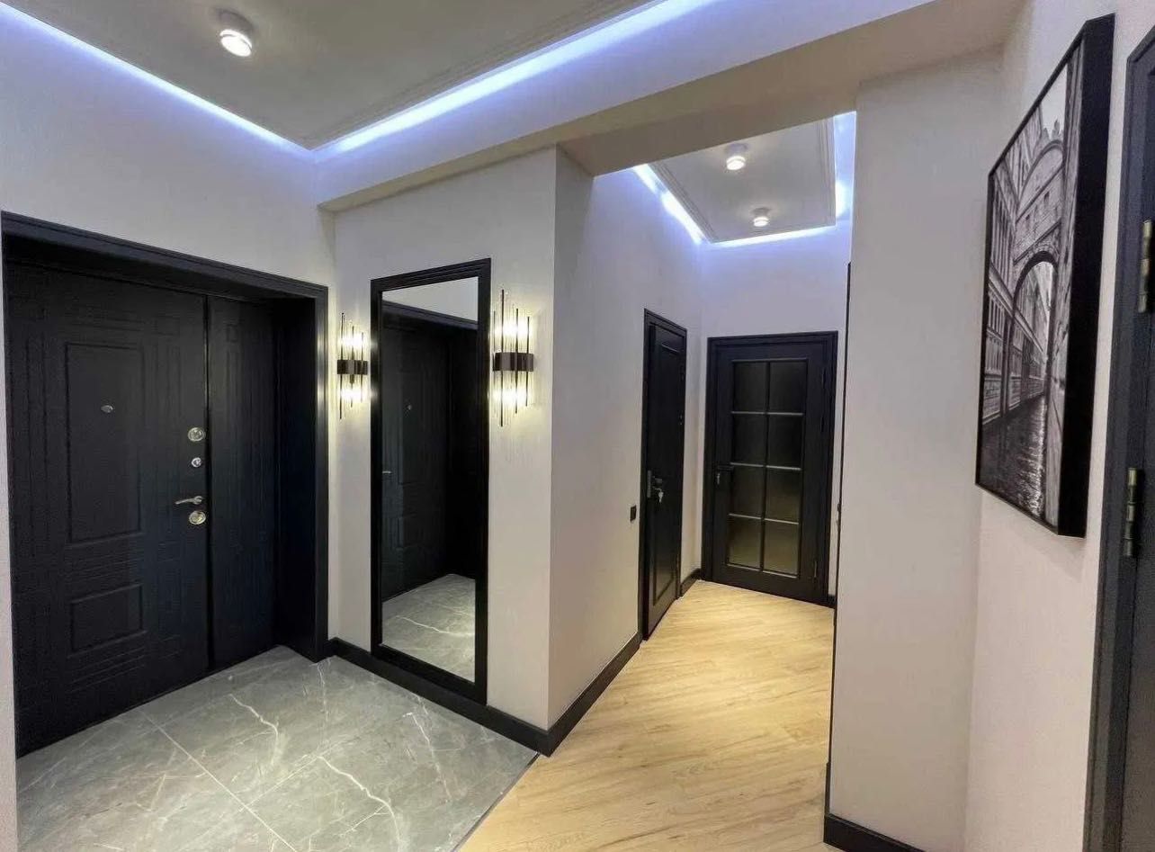 НОВОСТРОЙКА к 3/4/8 Комплекс Миробод Авеню Застрой."Golden House