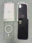 iPhone 16 / clear case + silicone case