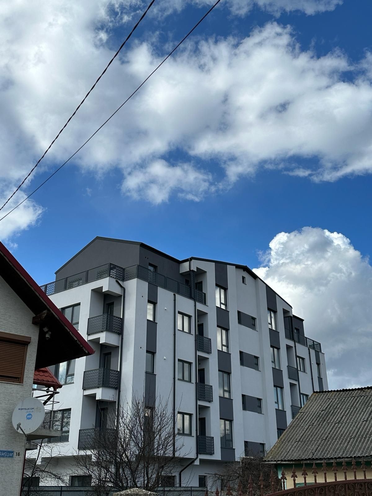 Apartament   de vînzare