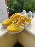 Обувки Adidas Gazelle 44ти номер жълти