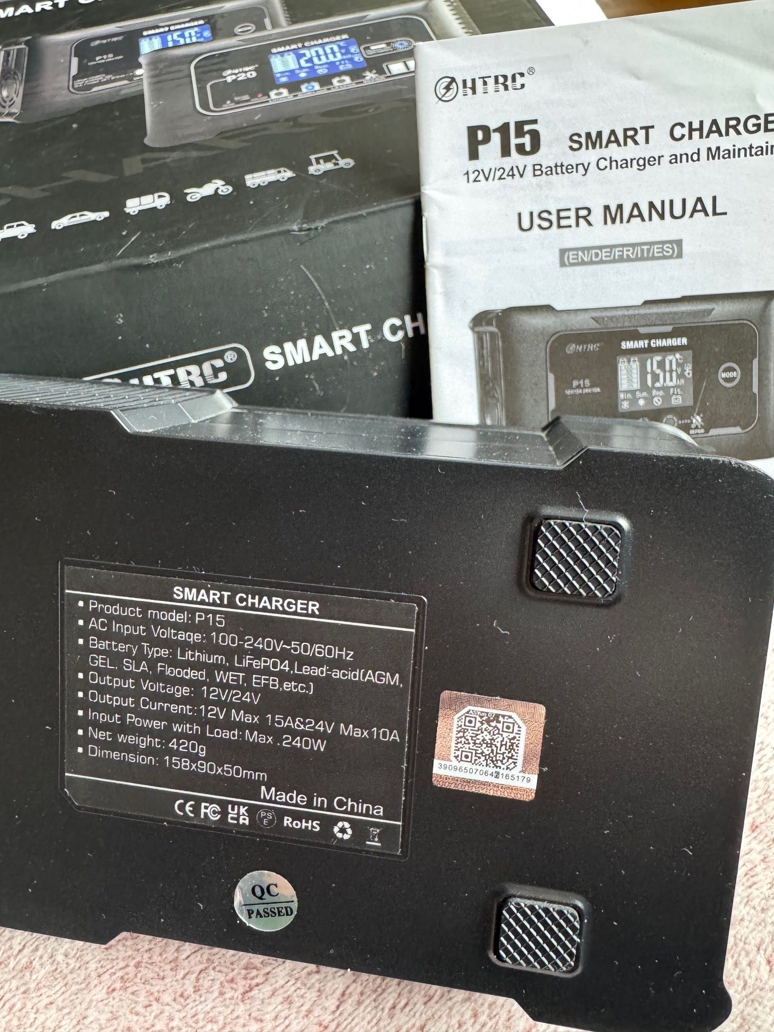 12V / 24V , 15A Smart Зарядно за акумулатор