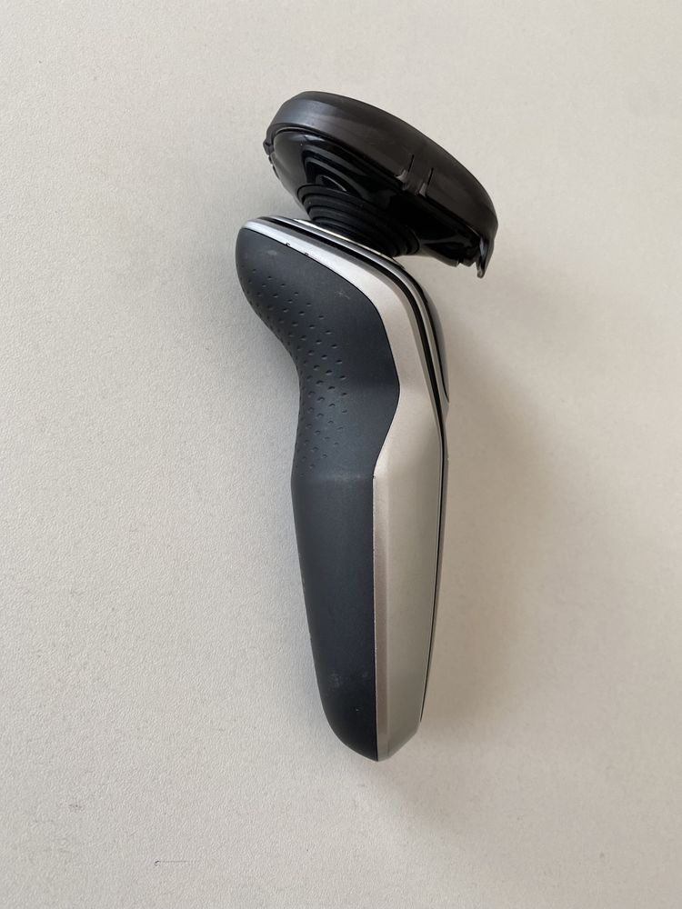Philips series 5000 оригинал почти новый