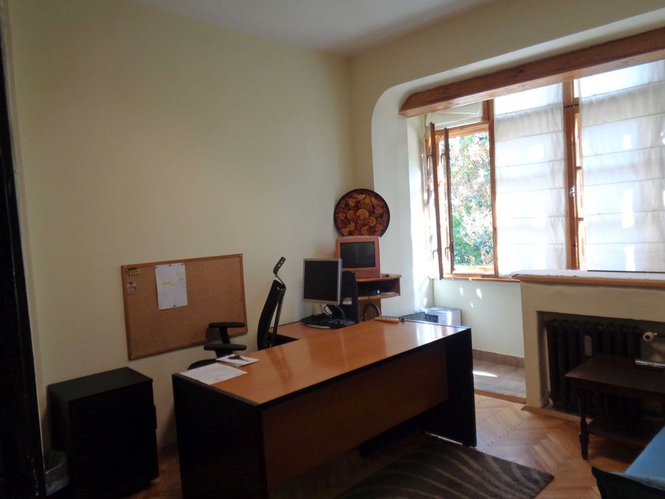 Дава се под наем Едностаен апартамент в София, Център - 50 кв.м за 550 € - Снимка #4