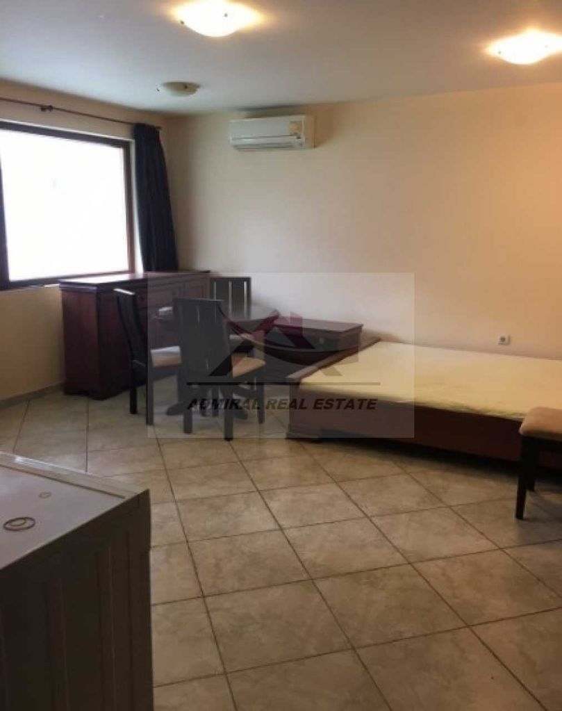 Дава се под наем Едностаен апартамент в Варна, Операта - 60 кв.м за 325 € - Снимка #1
