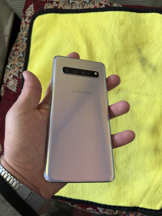 samsung s10+5g pamit 8.256g holati ideal karea region