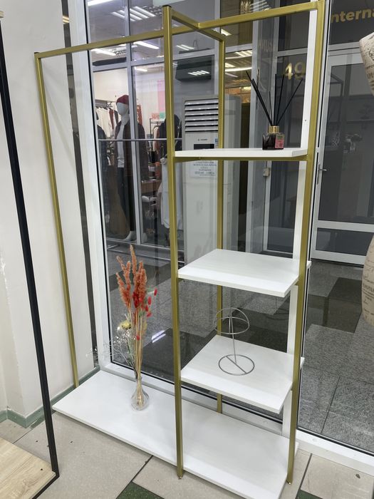 Продам стеллажи оборудование