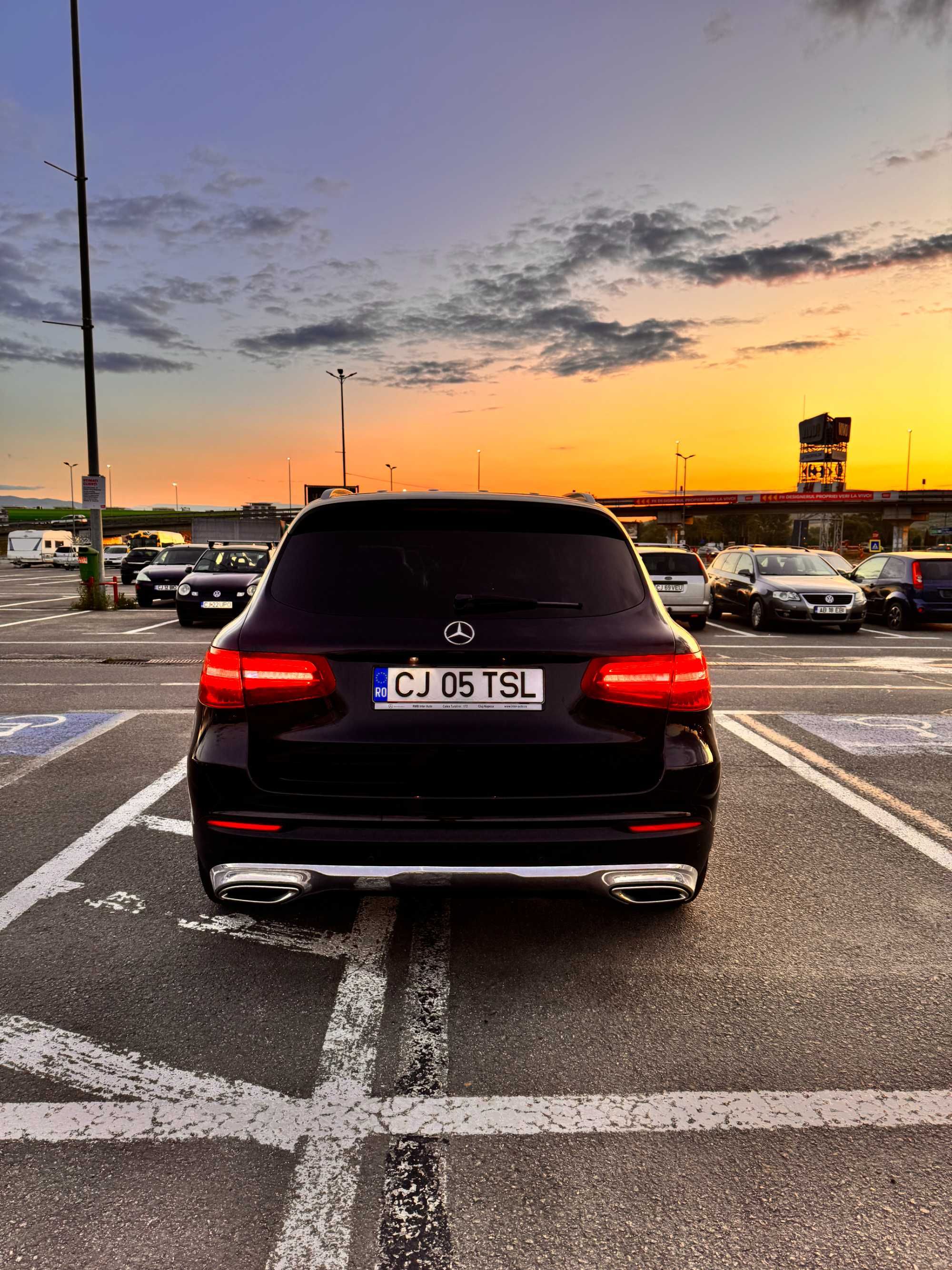 Mercedes GLC 220 4MATIC | Interior piele Bej - Euro 6 -editie germania