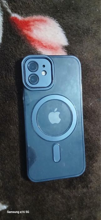 De vanzare iphone 12 de 64GB