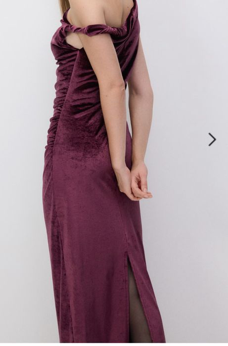 Официална рокля Reserved