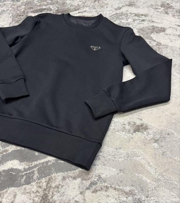 Черна блуза Prada