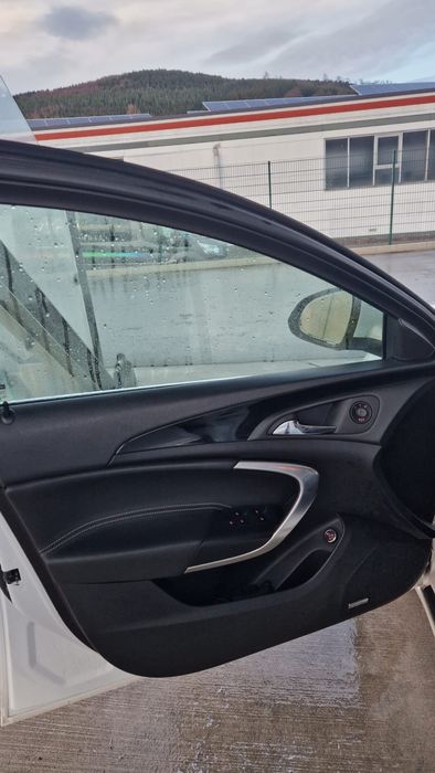 Opel Insignia BiTurbo