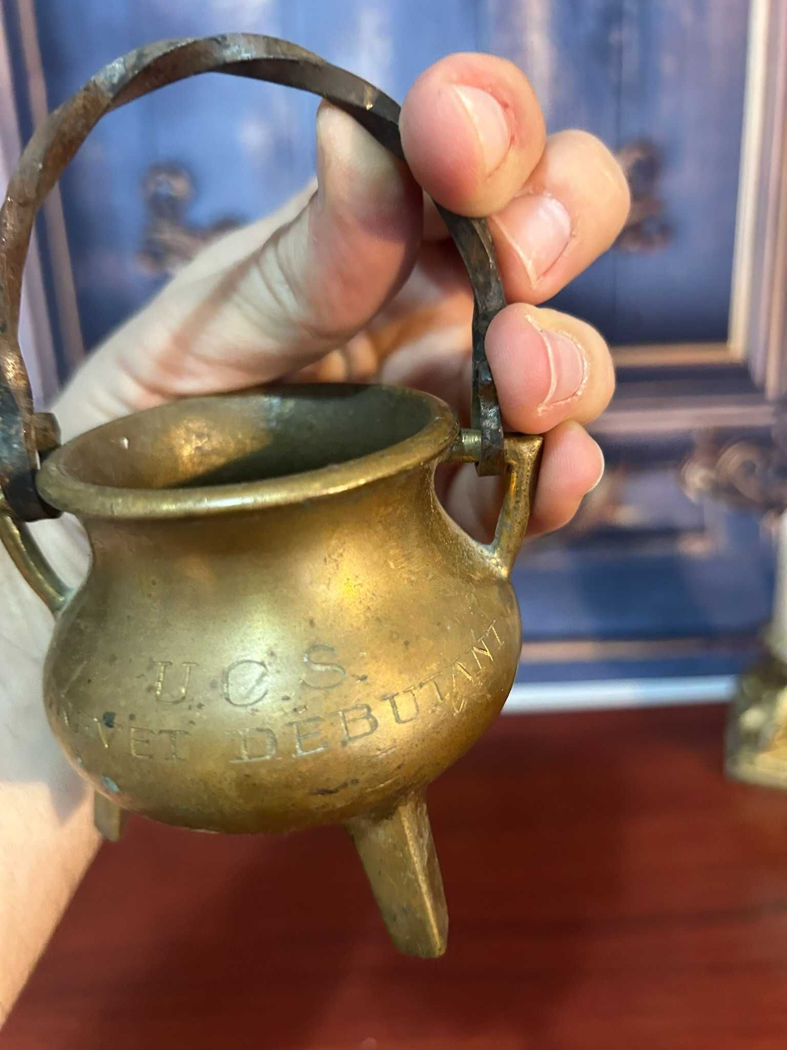 DN644 Caldarusa 400g mica 7cm h si 8 cm diametru deosebita