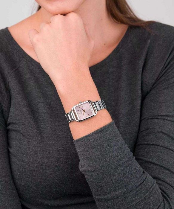 Seiko Essentials Lady Tank Pink Dial SWR077