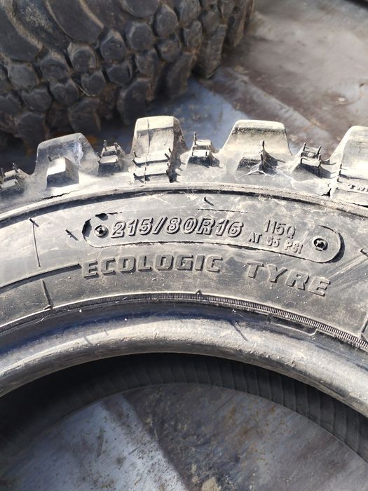 215/80r16. Și 255/70r16