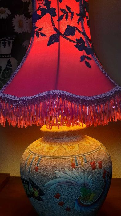 Lampa vintage in stil boho cu abajur roz