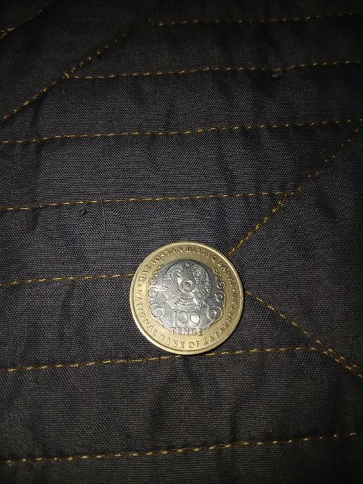 Редкая 100 тенге