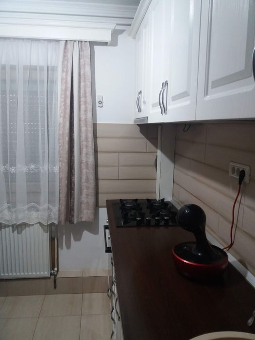 Apartament de închiriat