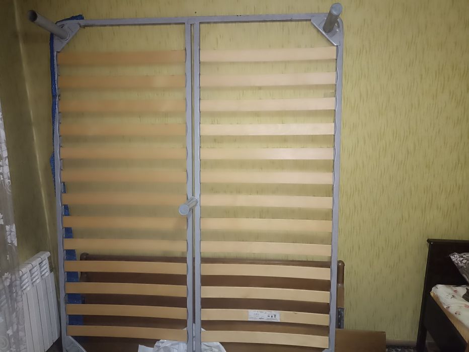 Продам двухспальную кровать