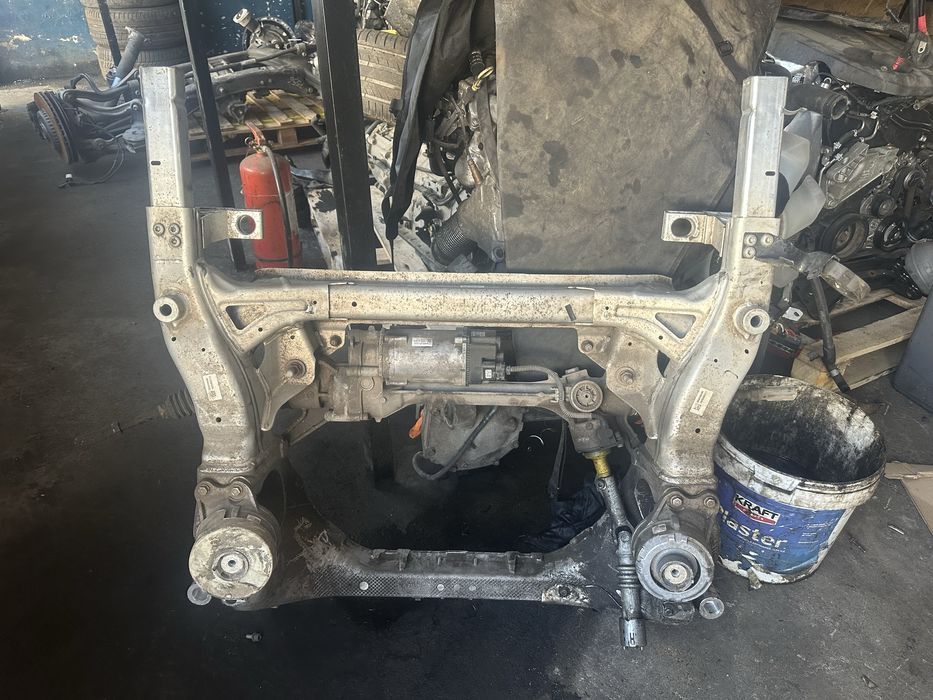 PUNTE / Cadru Motor / Jug GLC x253 c253 / C w205 4matic 4x4 cu suporti