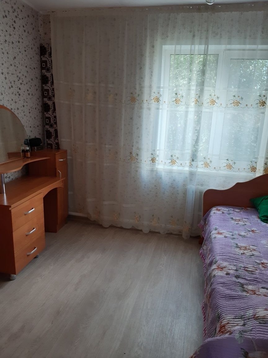 Продам 4-х ком кирпичный дом