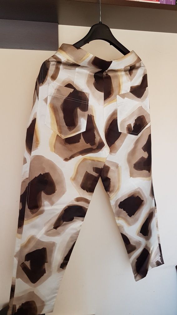 Pantaloni Massimo Dutti 36 animal print