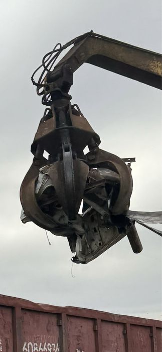 Приниаем черный и цветной металл!