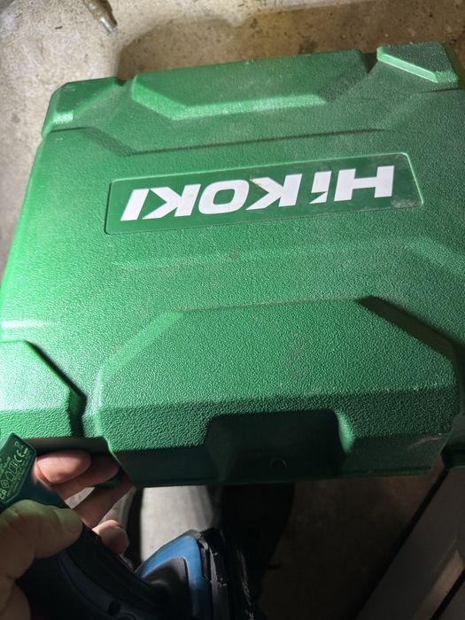 Foerastrau sanie hikoki cu baterie de 5ah