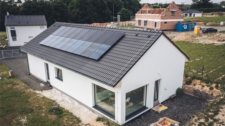 Vand case modulare din panouri sandwich