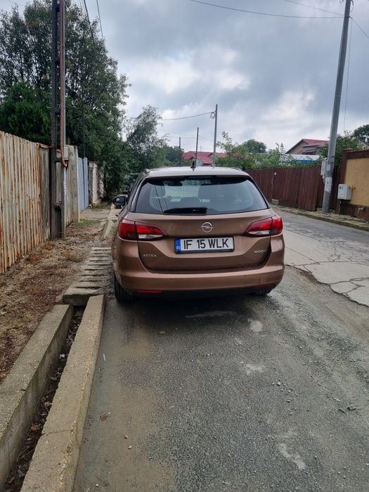 Vând Opel Astra k