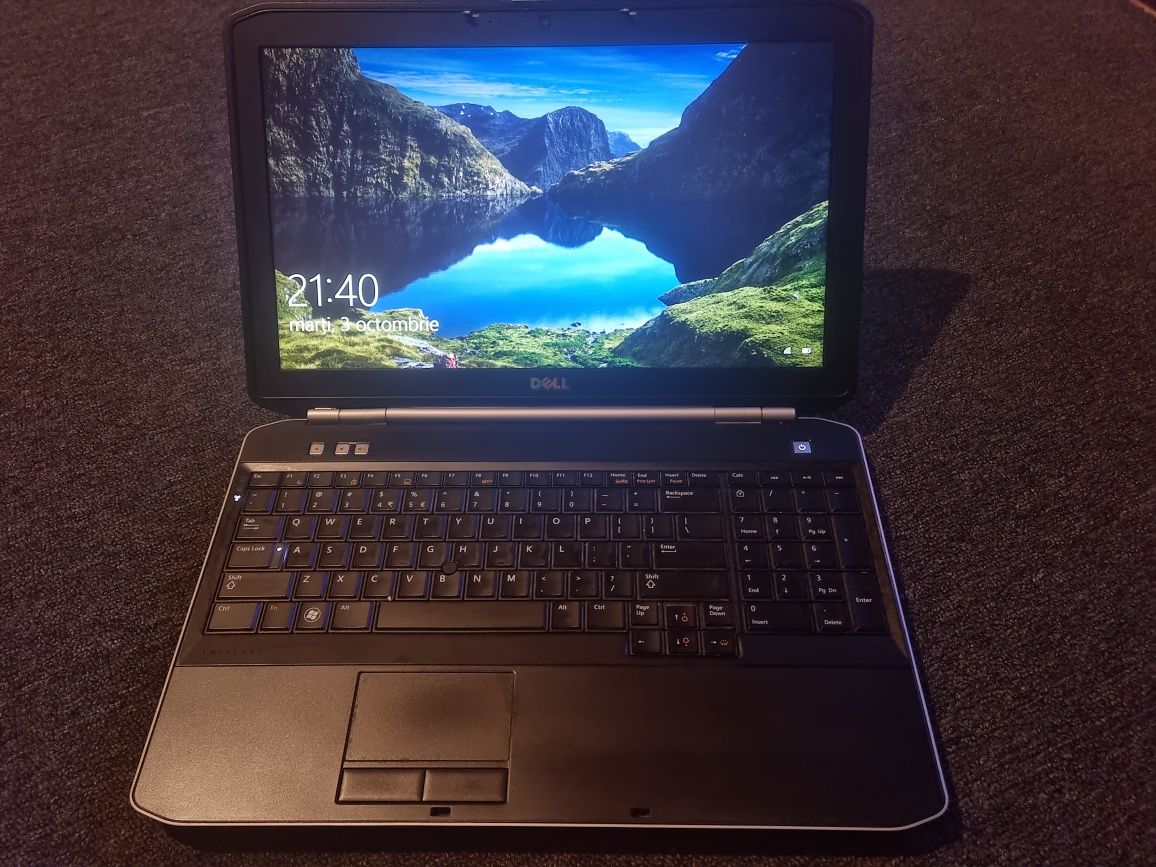 Vand Laptop Dell perfect functional