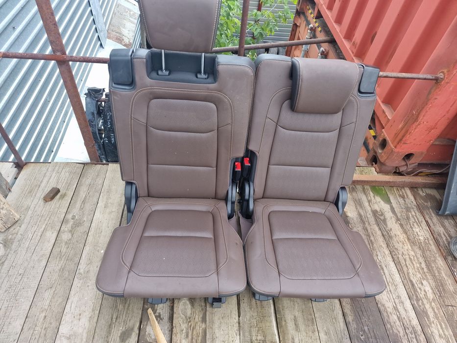 Сиденья кресла Задний 3ий ряд чери тиго 8 про