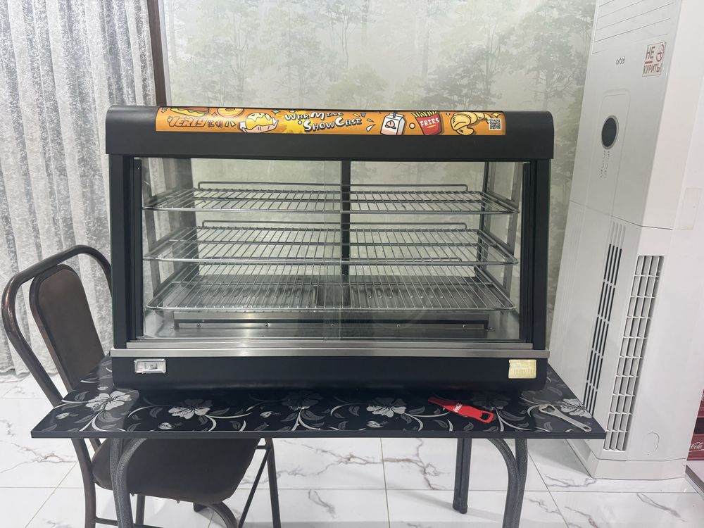 Vitrinnaya pech kafe restaranlar uchun