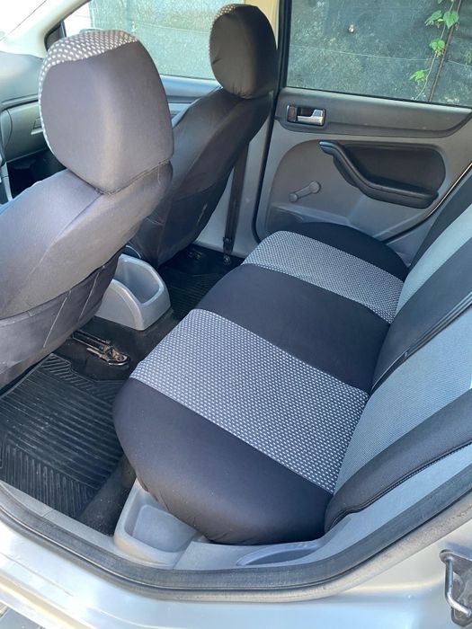 Vând Ford Focus-2011