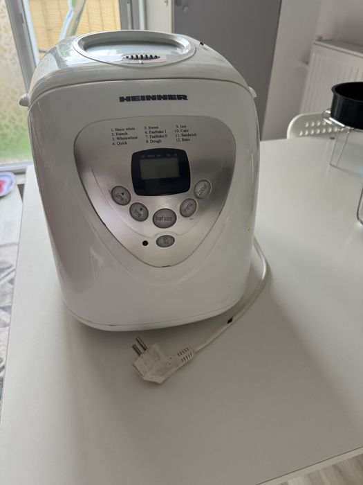 Masina de paine Heiner