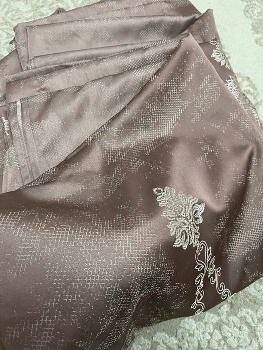 Шторы для темных или светлых интерьера