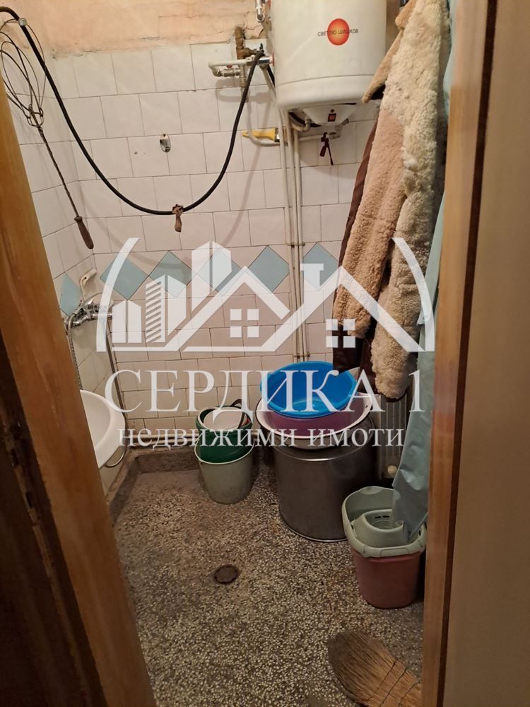 Продава се Тристаен апартамент в Благоевград, Широк център - 90 кв.м за 945 €/кв.м - Снимка #9