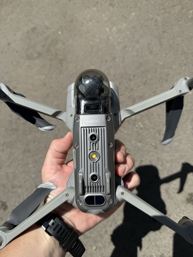 Дрон Dji Mavic Air 2