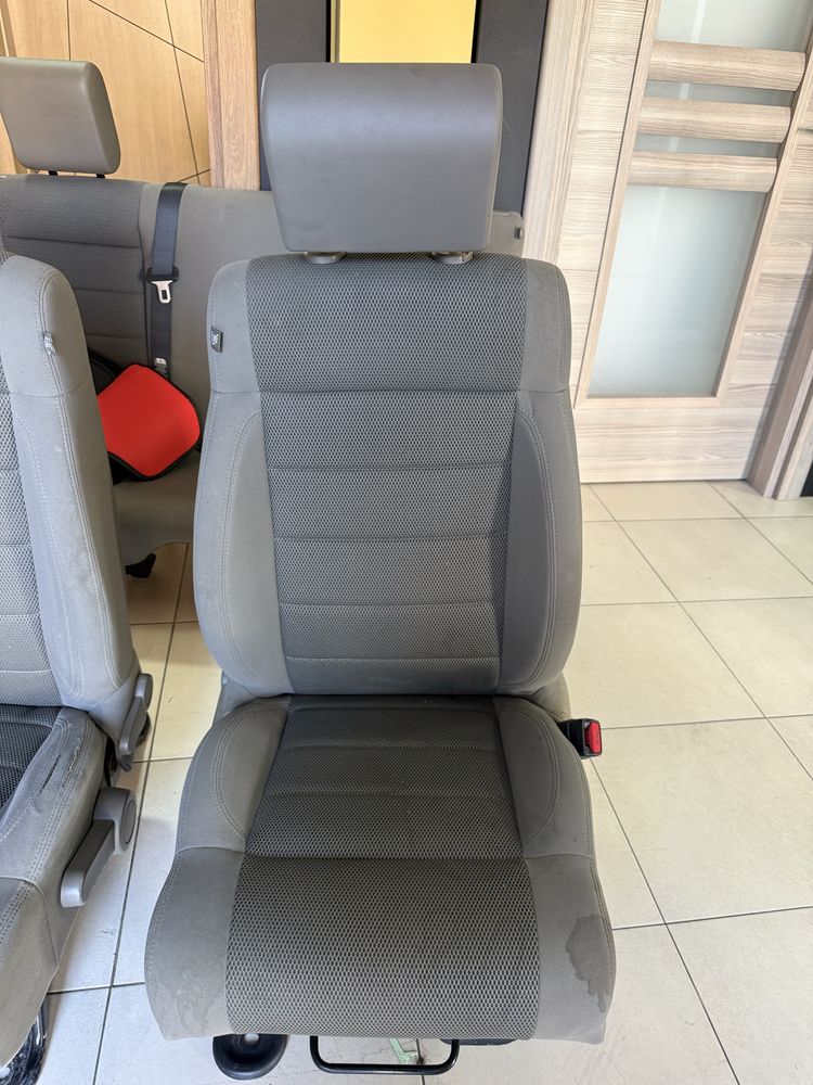 Седалки за jeep wrangler jk тапицерия